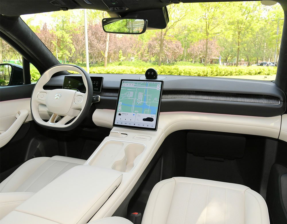 NIO ES6